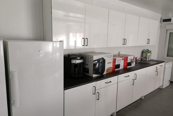 kontener mieszkalny na budowie 3